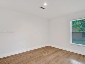 11957 NW 26th Pl, Coral Springs FL 33065