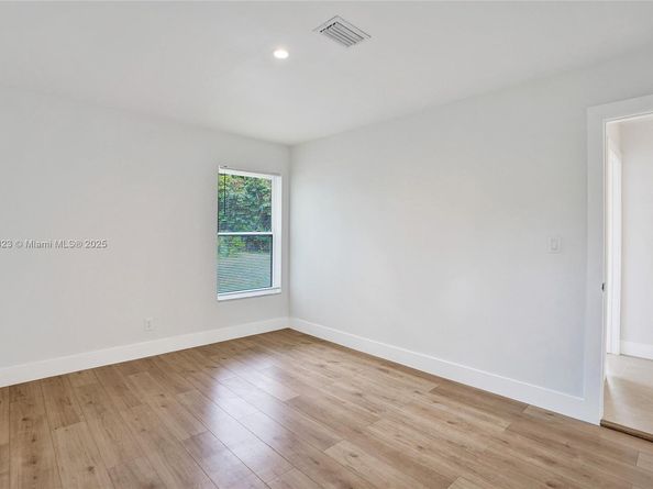 11957 NW 26th Pl, Coral Springs FL 33065