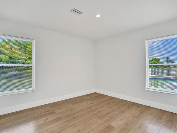 11957 NW 26th Pl, Coral Springs FL 33065