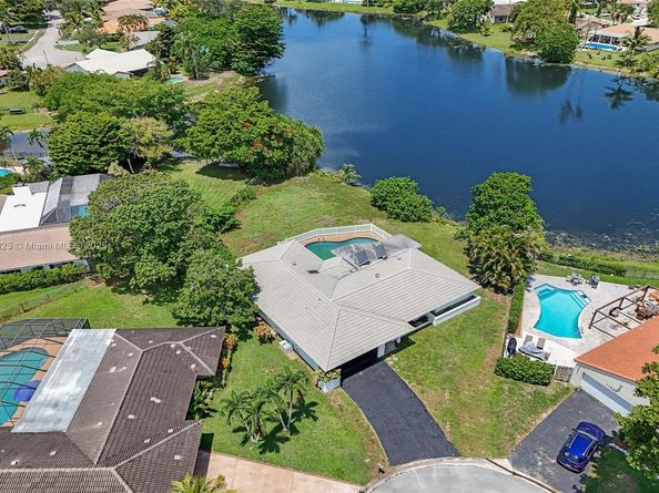 11957 NW 26th Pl, Coral Springs FL 33065