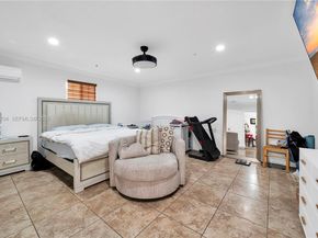 9940 SW 72nd St, Miami FL 33173