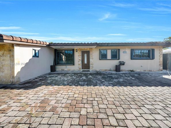 9940 SW 72nd St, Miami FL 33173