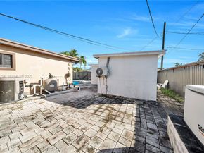 9940 SW 72nd St, Miami FL 33173