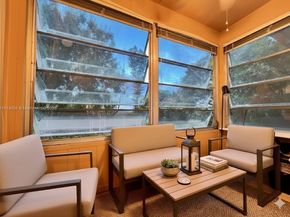 18 Golfs Edge D, West Palm Beach FL 33417