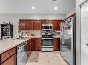 3763 SE 2nd St, Homestead FL 33033