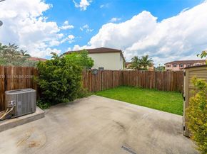 3763 SE 2nd St, Homestead FL 33033