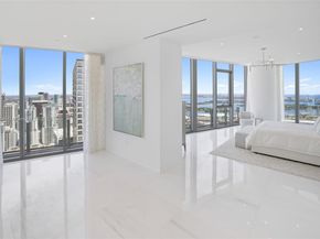 300 Biscayne Blvd Way PH6001, Miami FL 33131