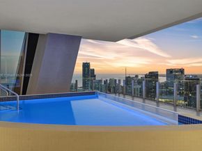 300 Biscayne Blvd Way PH6001, Miami FL 33131