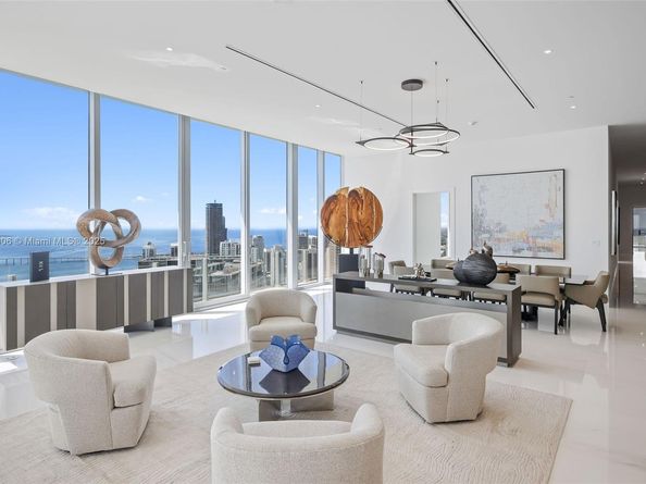 300 Biscayne Blvd Way PH6001, Miami FL 33131