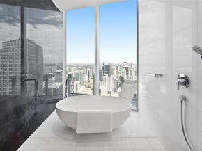 300 Biscayne Blvd Way PH6001, Miami FL 33131