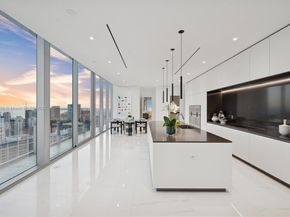 300 Biscayne Blvd Way PH6001, Miami FL 33131