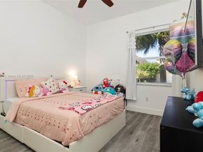 16748 SW 16th St, Pembroke Pines FL 33027