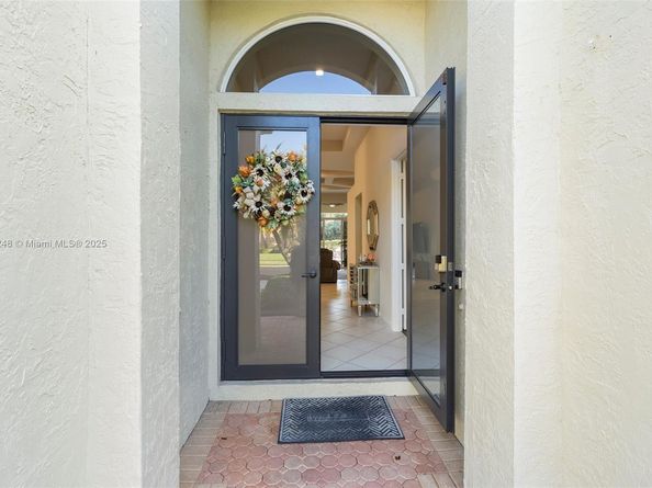 16748 SW 16th St, Pembroke Pines FL 33027