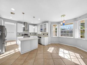 1325 Chenille Cir, Weston FL 33327