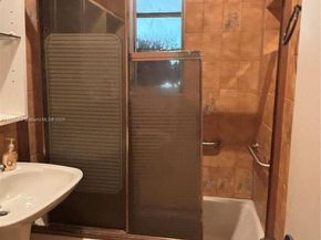 6261 SW 6th St, Miami FL 33144