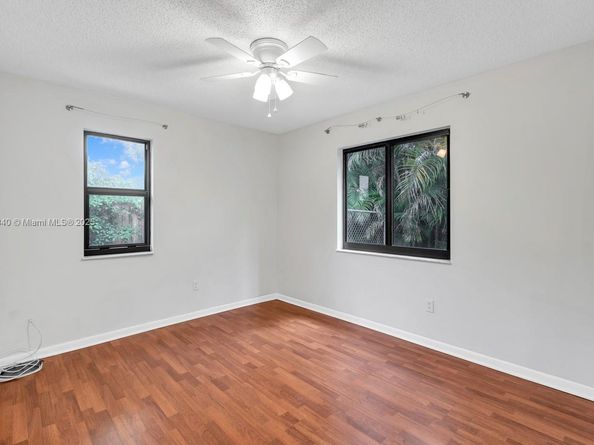 14811 Archerhall St, Davie FL 33331