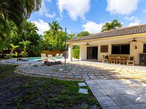14811 Archerhall St, Davie FL 33331