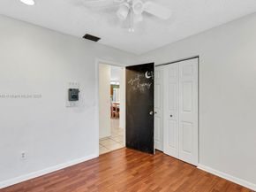 14811 Archerhall St, Davie FL 33331
