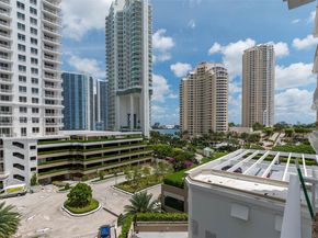 701 Brickell Key Blvd 808, Miami FL 33131