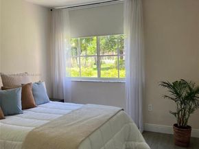 12124 Saint Andrews Pl 112, Miramar FL 33025