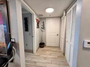 2641 N Flamingo Rd 1203N, Sunrise FL 33323