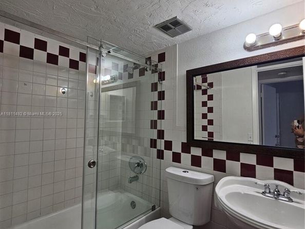8475 SW 156th Ct 321, Miami FL 33193