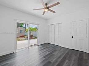 7120 SW 21st St, Miami FL 33155