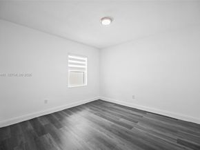 7120 SW 21st St, Miami FL 33155