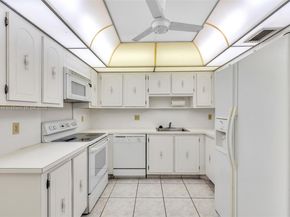 16300 Golf Club Rd 408, Weston FL 33326