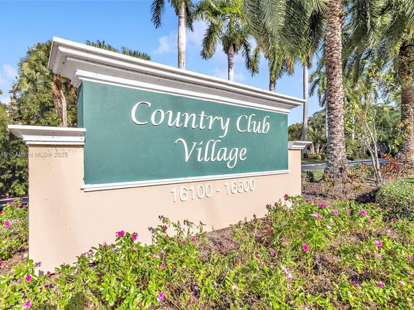 16300 Golf Club Rd 408, Weston FL 33326