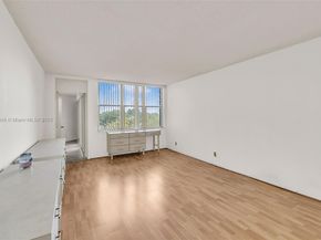 16300 Golf Club Rd 408, Weston FL 33326