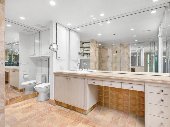 10175 Collins Ave 1707/1708, Bal Harbour FL 33154