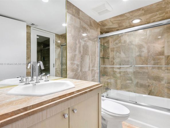 10175 Collins Ave 1707/1708, Bal Harbour FL 33154