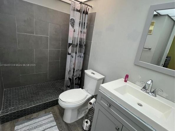 10415 E Clairmont Cir 212, Tamarac FL 33321