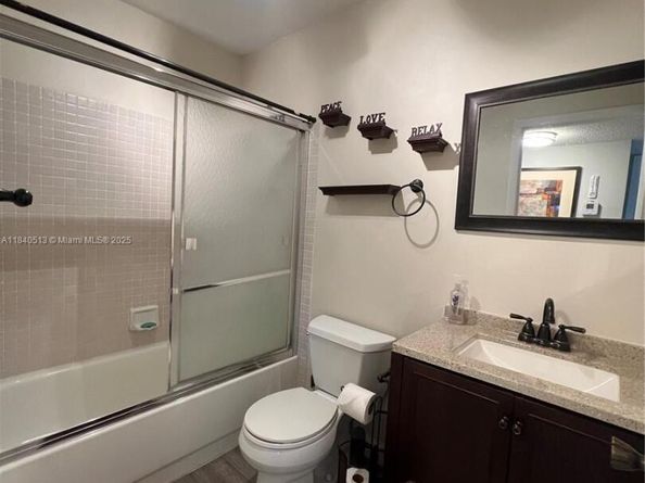 10415 E Clairmont Cir 212, Tamarac FL 33321