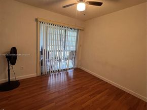 10415 E Clairmont Cir 212, Tamarac FL 33321