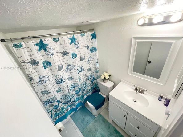 20065 NE 3rd Ct O3, Miami FL 33179