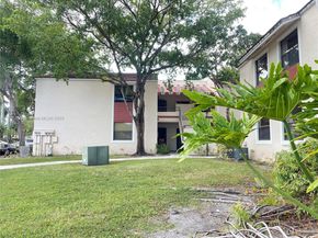 20065 NE 3rd Ct O3, Miami FL 33179