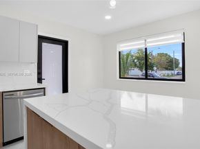 740 NE 43rd Ct, Deerfield Beach FL 33064