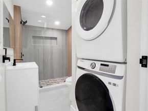 740 NE 43rd Ct, Deerfield Beach FL 33064