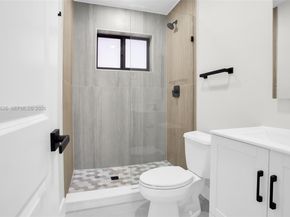 740 NE 43rd Ct, Deerfield Beach FL 33064