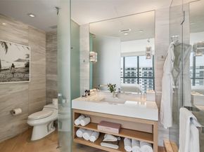 2201 Collins Ave 1511, Miami Beach FL 33139