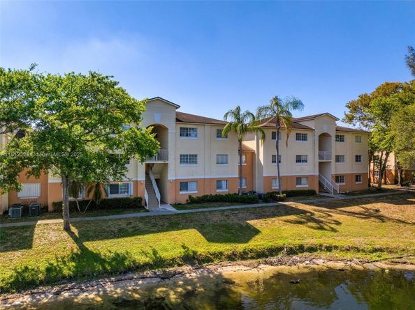 3690 N 56th Ave 948, Hollywood FL 33021