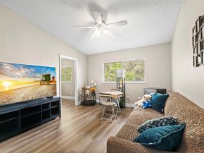 3690 N 56th Ave 948, Hollywood FL 33021