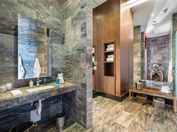 1 Collins Ave 304, Miami Beach FL 33139