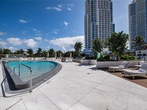 1 Collins Ave 304, Miami Beach FL 33139