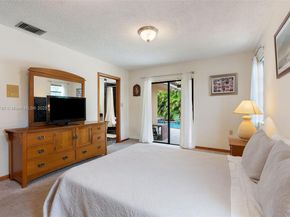 7040 SW 95th Ct, Miami FL 33173