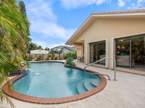 7040 SW 95th Ct, Miami FL 33173