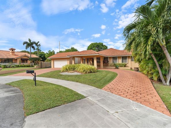 7040 SW 95th Ct, Miami FL 33173