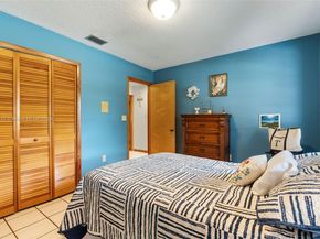 7040 SW 95th Ct, Miami FL 33173
